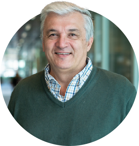Portrait of Marcelo Ramos looking at camera